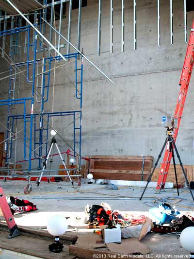 Laser scanner and target in Ross Perot museum